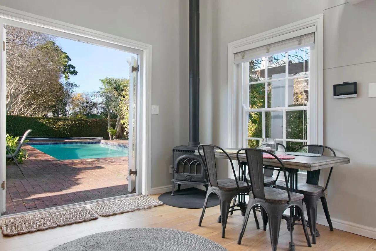 Magnolia Cottage Cape Town Apartment